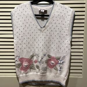 VTG Grandma Cottagecore Cabincore Hand Knitted Sweater Vest